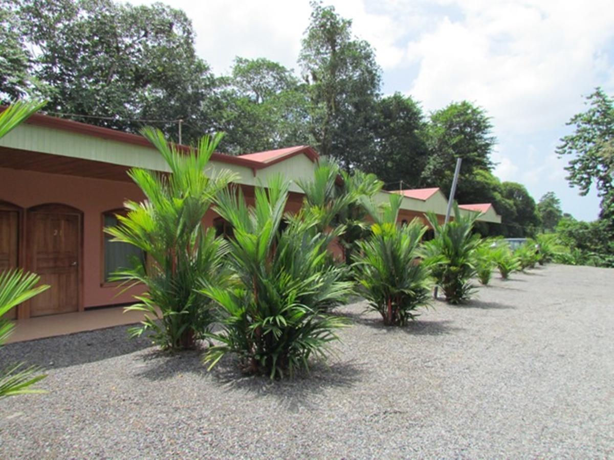 Hotel Vista Al Tortuguero Cariari  ภายนอก รูปภาพ