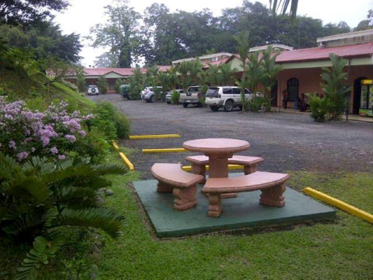 Hotel Vista Al Tortuguero Cariari  ภายนอก รูปภาพ