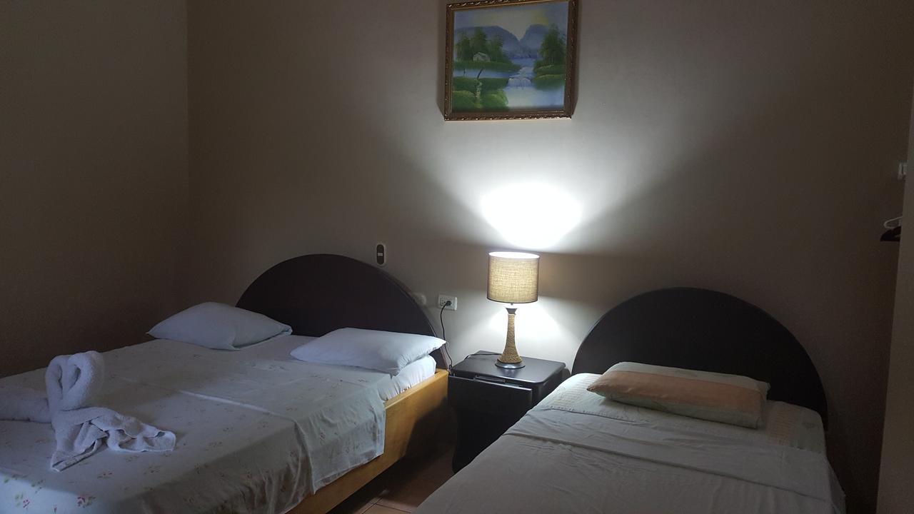 Hotel Vista Al Tortuguero Cariari  ภายนอก รูปภาพ
