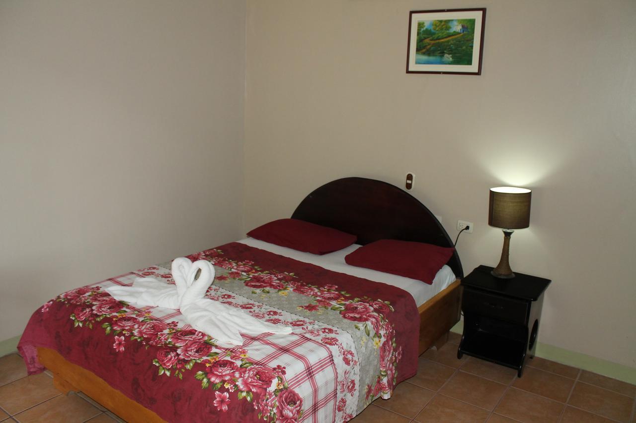 Hotel Vista Al Tortuguero Cariari  ภายนอก รูปภาพ